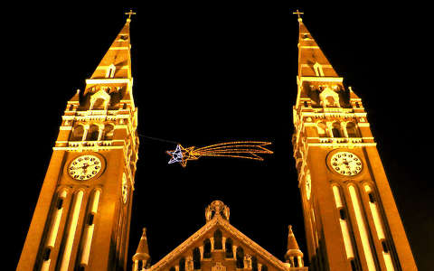 fogadalmi templom karácsonyi dekoráció magyarország szeged