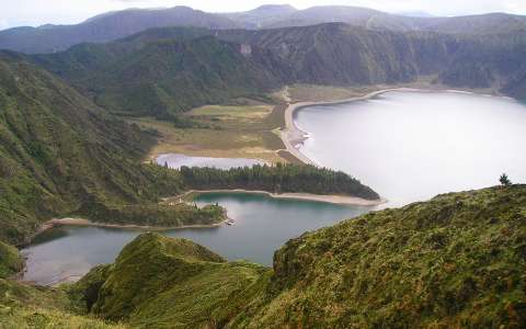 Lagoa de Fogo krátertó, Sao Miguel sziget, Azori-szigetek
