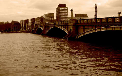 Anglia, London, Temze-folyó