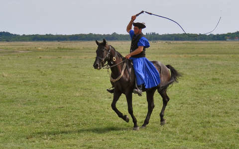 emberek hortobágy lovaglás magyarország