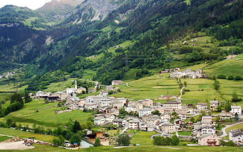 Poschiavo, Svájc, Alpok