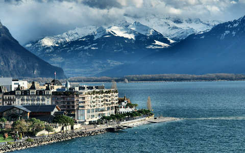 Montreux, Genfi-tó, Svájc, Alpok