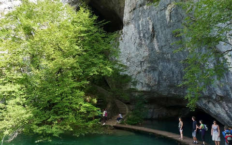 Plitvicei tavak, barlang, Horvátország