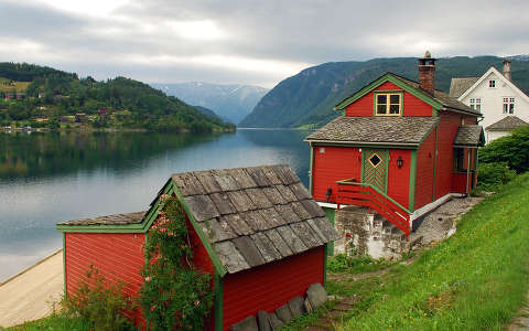 Ulvik, Hardangerfjord, Norvgia
