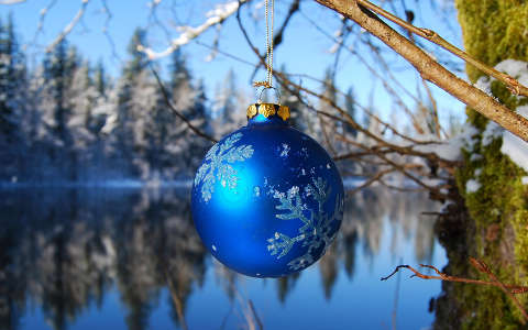 karácsonyi dekoráció tél tó tükröződés
