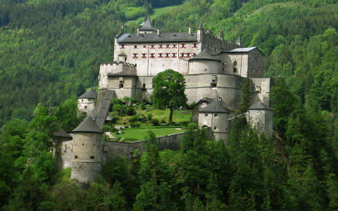 Hohenwerfeni vár, Salzburg