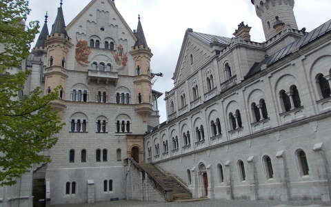 Neuschwanstein kastély belső udvara