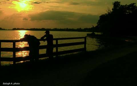 naplemente nyár tó