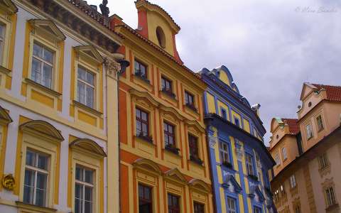 Prága - Színes házak