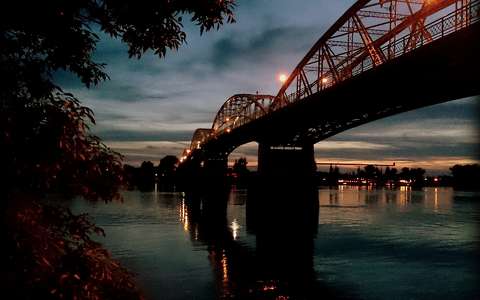 folyó híd éjszakai képek