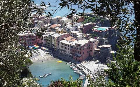 címlapfotó kikötő nyár olaszország