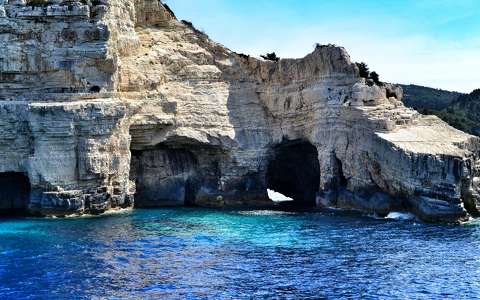 görögország kövek és sziklák tenger