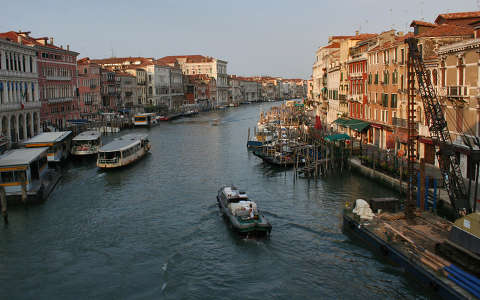 Nagy Canalis Velenceben, Olaszorszag