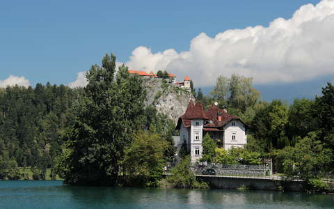 alpok nyár szlovénia várak és kastélyok