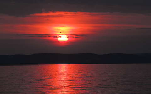 balaton címlapfotó naplemente tó