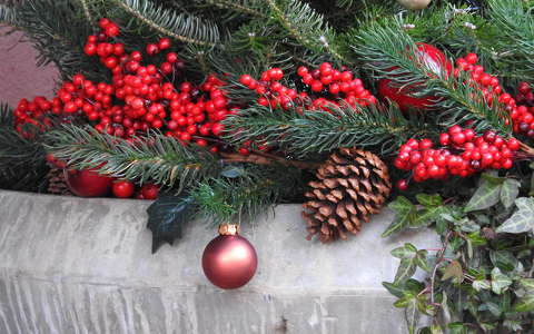 karácsonyi dekoráció toboz