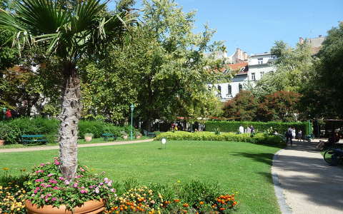 Budapest, Károlyi kert