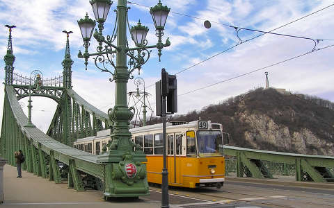 Budapest Szabadság híd felújítás után