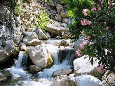 Kis folyó a Taurus hegyen, Antalya, Törökország