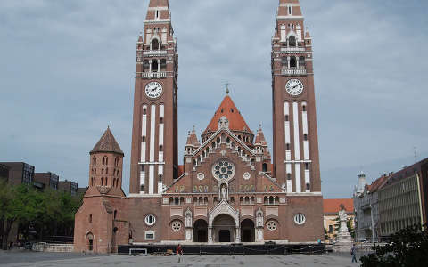 Szeged-Fogadalmi templom-Dóm
Fotó: Kőszály