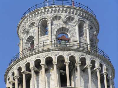 Pisa toronytető