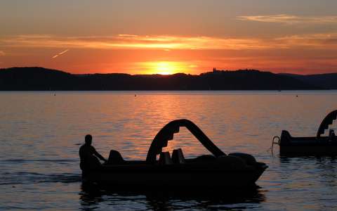 balaton csónak magyarország naplemente