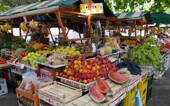 Omis piaca, Horvátország