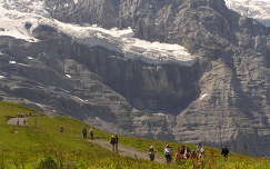 Jungfrau,Kleine Schneidegg állomásnál, Svájc