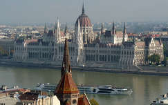 Magyarország, Budapest, Országház, Duna, hajó