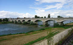 Híd a Loire folyón