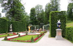 Linderhofi kastély parkja,Németország