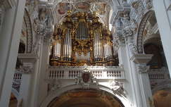 belső tér ausztria templom bécs