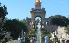 Barcelona - Szökőkút a Citadella parkban 1