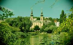címlapfotó budapest templom tó magyarország feneketlen-tó