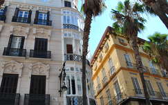 Málaga, Andalúcía, Calle Puerta del Mar, Spanyolország