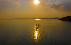 naplemente balaton címlapfotó vitorlázás tó magyarország nyár vitorlás