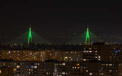 címlapfotó budapest megyeri híd híd éjszakai képek magyarország
