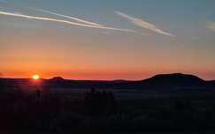 naplemente hegy balaton magyarország