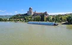 esztergom templom folyó hajó dunakanyar várak és kastélyok címlapfotó tavasz esztergomi bazilika magyarország