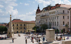 Pécs: Széchenyi tér - Megyeháza
/Fotó: Rébék Nagy Tibor készítette