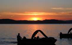 naplemente balaton csónak tó magyarország nyár