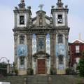 Portoi templom kék csempés homlokzata. Portugália