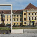 Budai vár Várszínház a Bethlen szoborral,Budapest