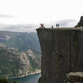 Norvégia   Lyse-fjord,   Preikestolen  (Prédikálószék) 604 m magas sziklaszirt