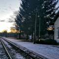 Magyarhertelendi vasúti megállóhely / Napfelkelte