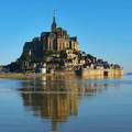 Mont-Saint-Michel szigete dagálykor, Normandia, Franciaország