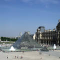Franciaország, Párizs, Louvre Palota és az üvegpiramis