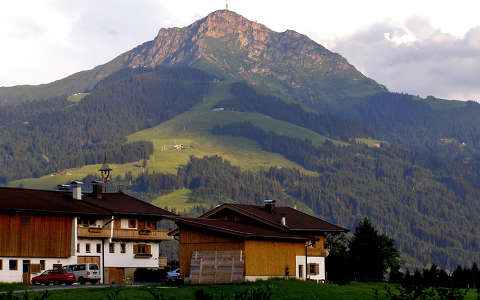 Ausztria - Tirol - Kiztbühelhorn (2000 m.) St. Johann in Tirolból fotózva