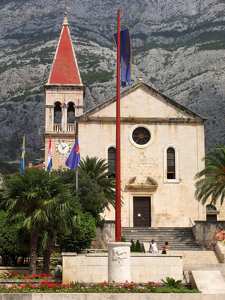 horvátország makarska templom