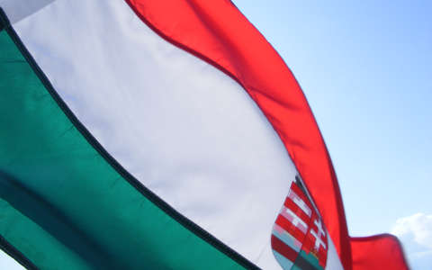 Magyar zászló, Bösztörpuszta, 2009.